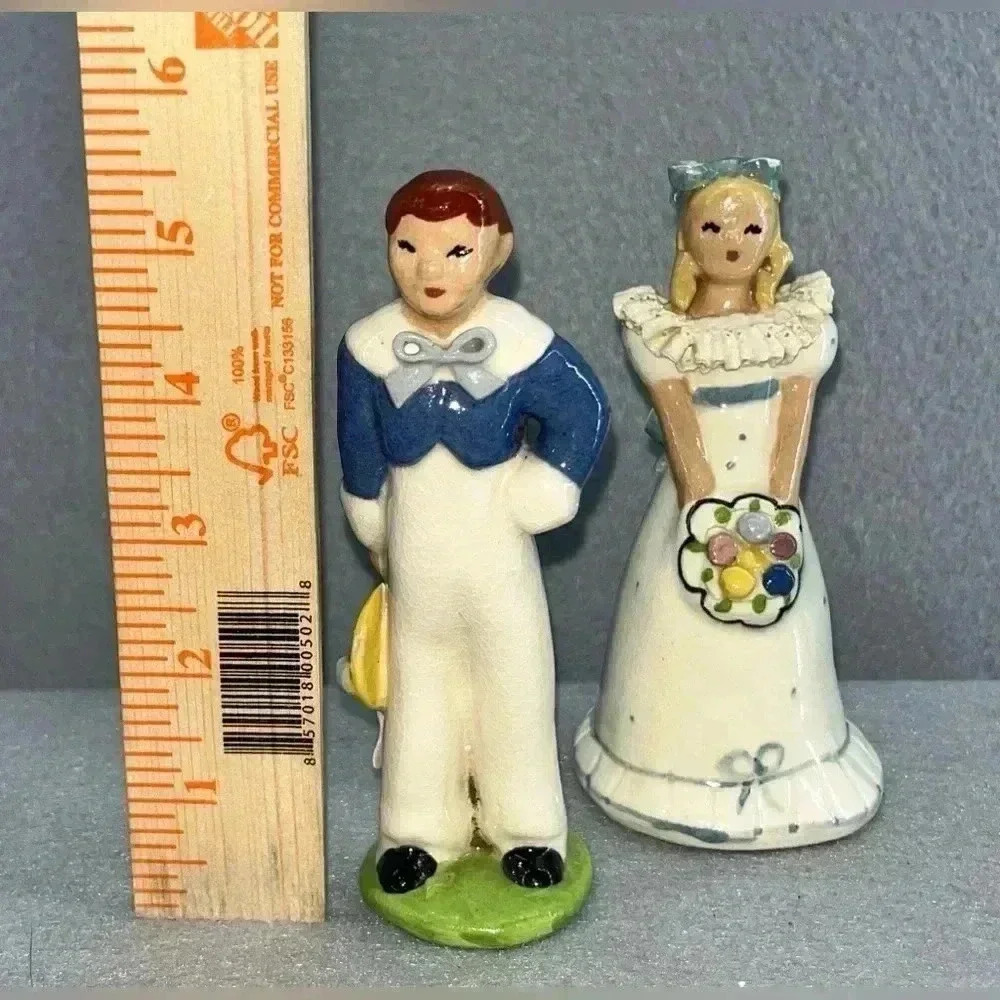 Vintage 1940’s SIGNED Ynez figurines ceramic “Edward & Eloise” decor Handpainted - Picture 7 of 10